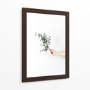 Sosteniendo una ramita | Cuadro decorativo de Canvas Lab