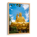 Buda dorado sosteniendo un loto | Cuadro decorativo de Canvas Lab