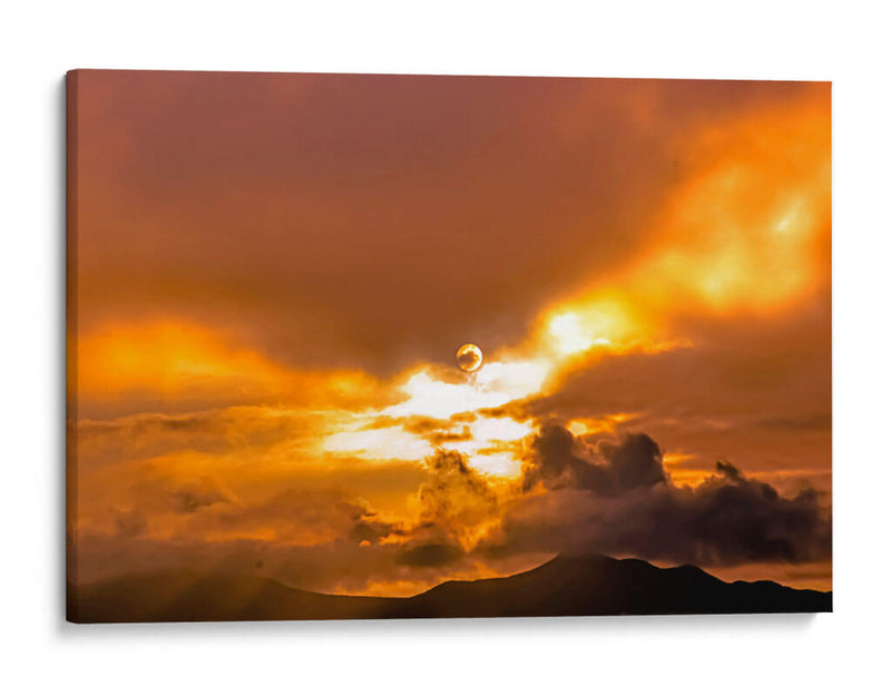 NARANJA DRAMÁTICO - Ángel Barraza Ramírez | Cuadro decorativo de Canvas Lab