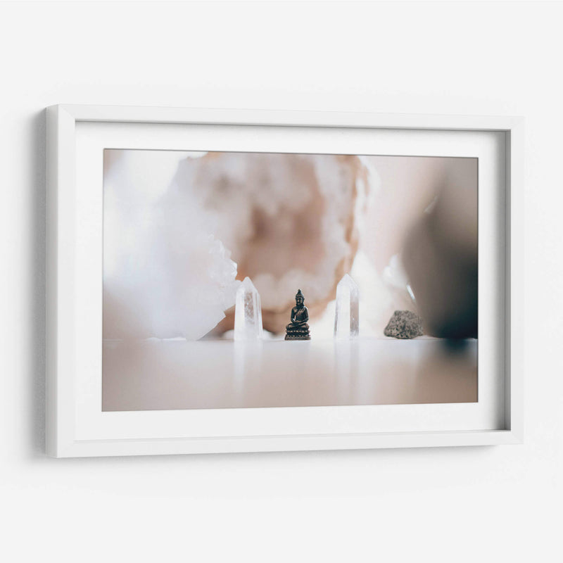 Cuarzos y un buda | Cuadro decorativo de Canvas Lab