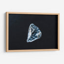 Diamante en bruto sobre arena negra | Cuadro decorativo de Canvas Lab