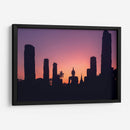 Majestuoso cielo al atardecer sobre la estatua del gran Buda | Cuadro decorativo de Canvas Lab