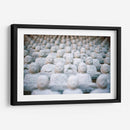 Hileras de figuras budistas de piedra en miniatura | Cuadro decorativo de Canvas Lab