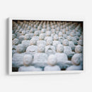 Hileras de figuras budistas de piedra en miniatura | Cuadro decorativo de Canvas Lab