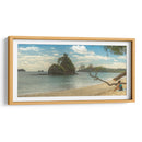 Roca Tortuga en playa Espadilla - Carla Fernández | Cuadro decorativo de Canvas Lab