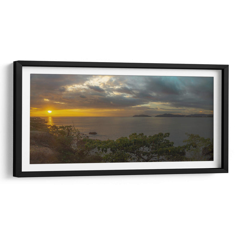Atardecer sedoso en el golfo de Nicoya - Carla Fernández | Cuadro decorativo de Canvas Lab