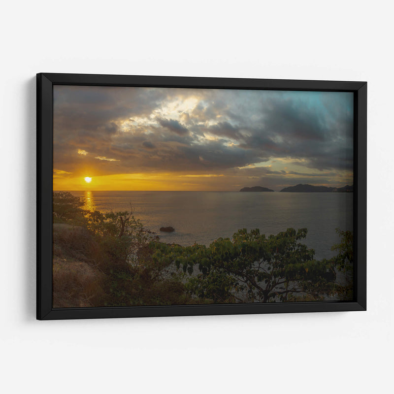 Atardecer sedoso en el golfo de Nicoya - Carla Fernández | Cuadro decorativo de Canvas Lab