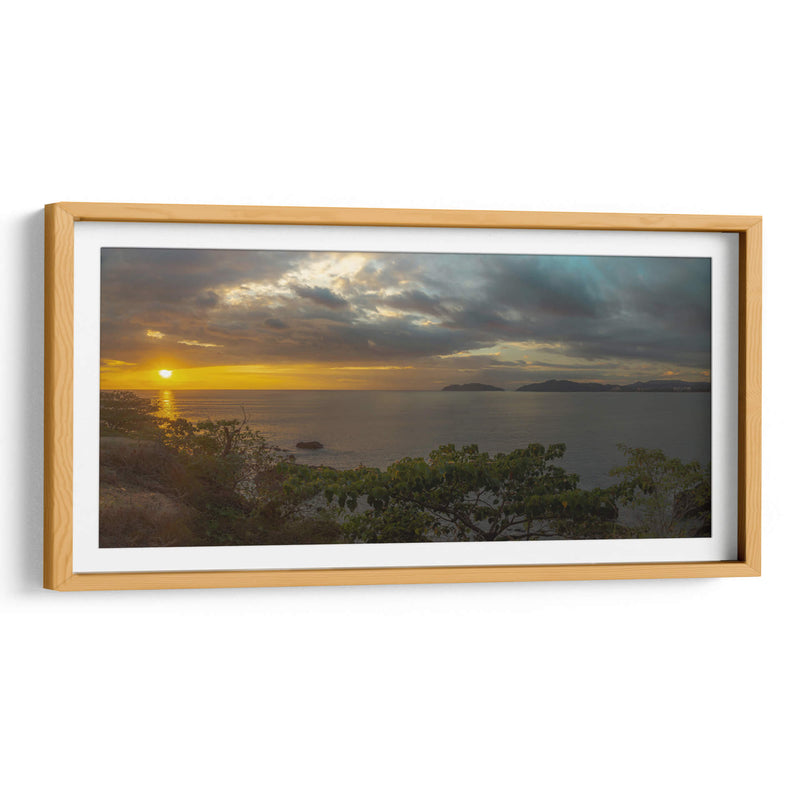 Atardecer sedoso en el golfo de Nicoya - Carla Fernández | Cuadro decorativo de Canvas Lab