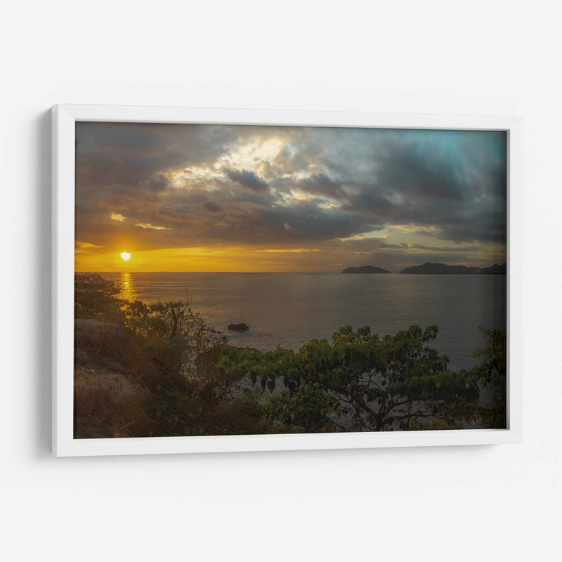 Atardecer sedoso en el golfo de Nicoya - Carla Fernández | Cuadro decorativo de Canvas Lab