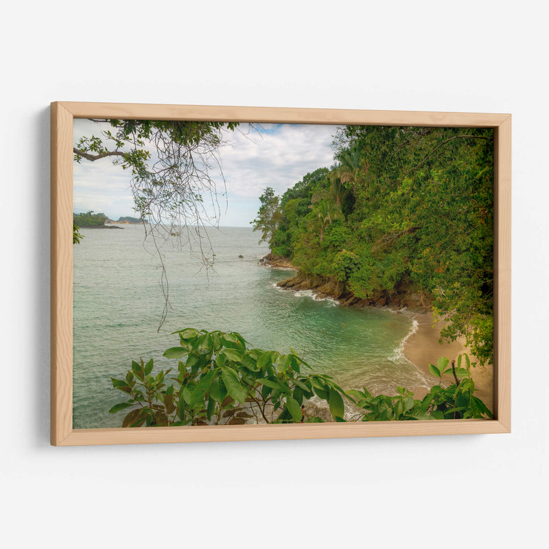 Vista aérea de la playa Manuel Antonio  - Carla Fernández | Cuadro decorativo de Canvas Lab