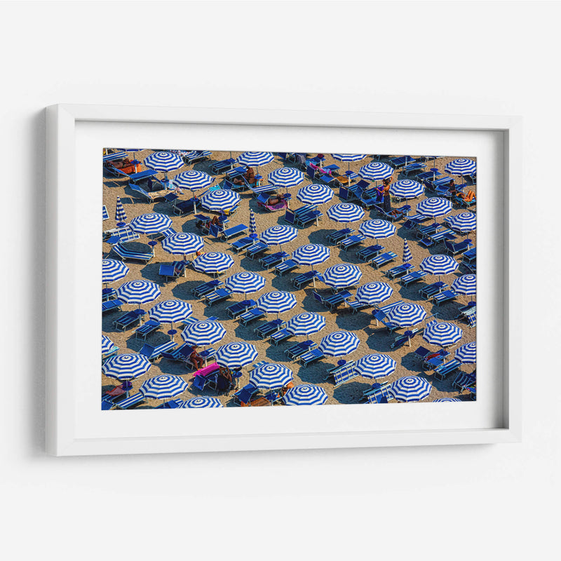 Día de playa con sombrillas | Cuadro decorativo de Canvas Lab