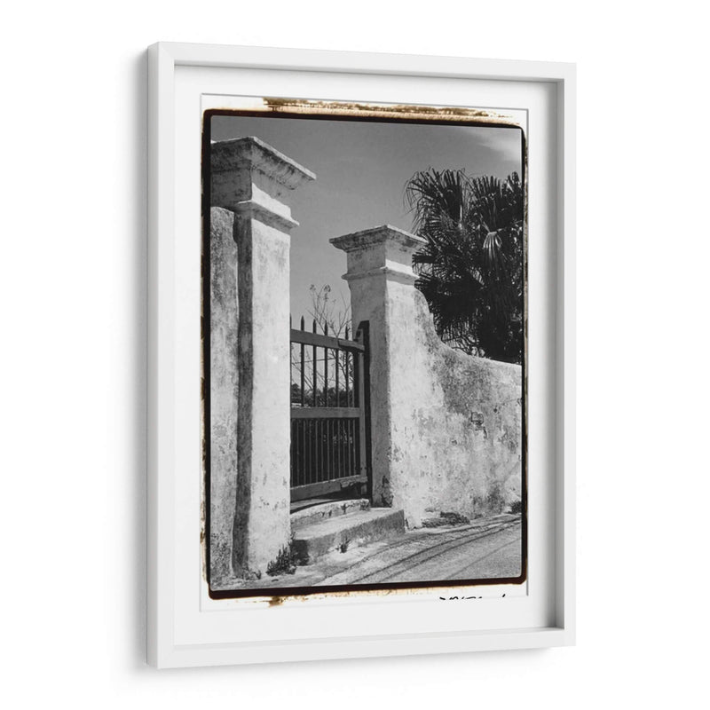 Antigua Puerta De Bermudas Ii - Laura DeNardo | Cuadro decorativo de Canvas Lab