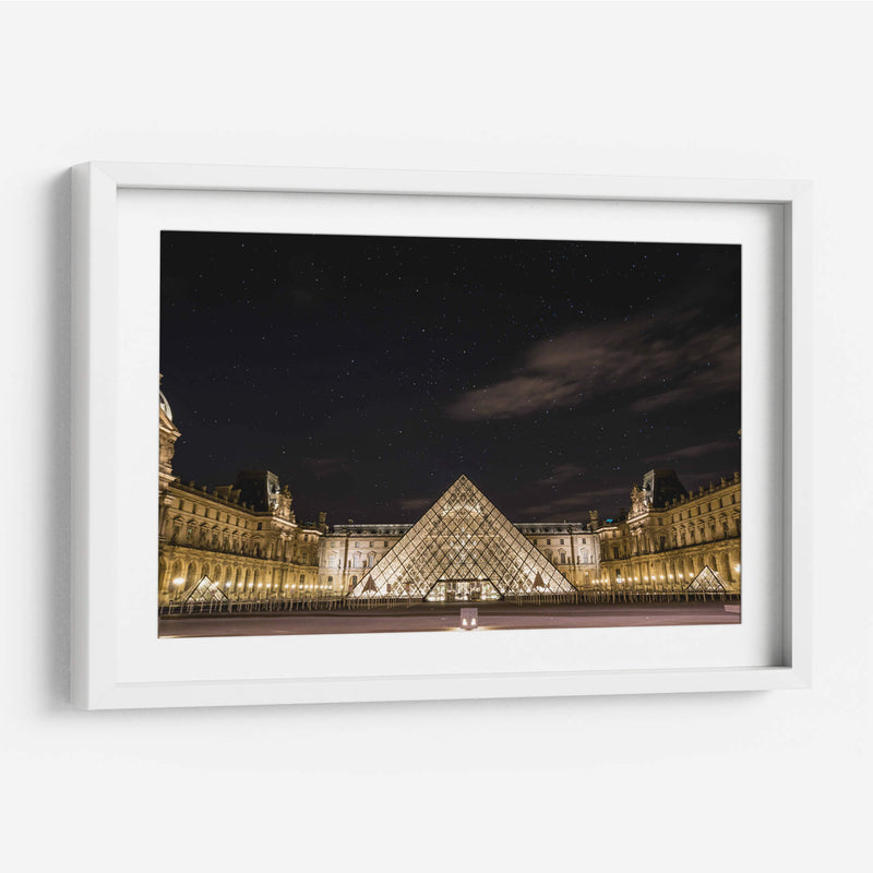 Museo de Louve bajo las estrellas | Cuadro decorativo de Canvas Lab