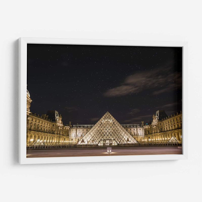 Museo de Louve bajo las estrellas | Cuadro decorativo de Canvas Lab