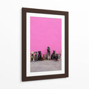 Perritos en la pared rosa | Cuadro decorativo de Canvas Lab