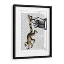 Anillo De Cola Lemur En El Dedo - Fab Funky | Cuadro decorativo de Canvas Lab