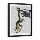 Anillo De Cola Lemur En El Dedo - Fab Funky | Cuadro decorativo de Canvas Lab