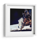 Buzz Aldrin bajando de Eagle | Cuadro decorativo de Canvas Lab