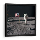 Buzz Aldrin saludando a la bandera estadounidense | Cuadro decorativo de Canvas Lab