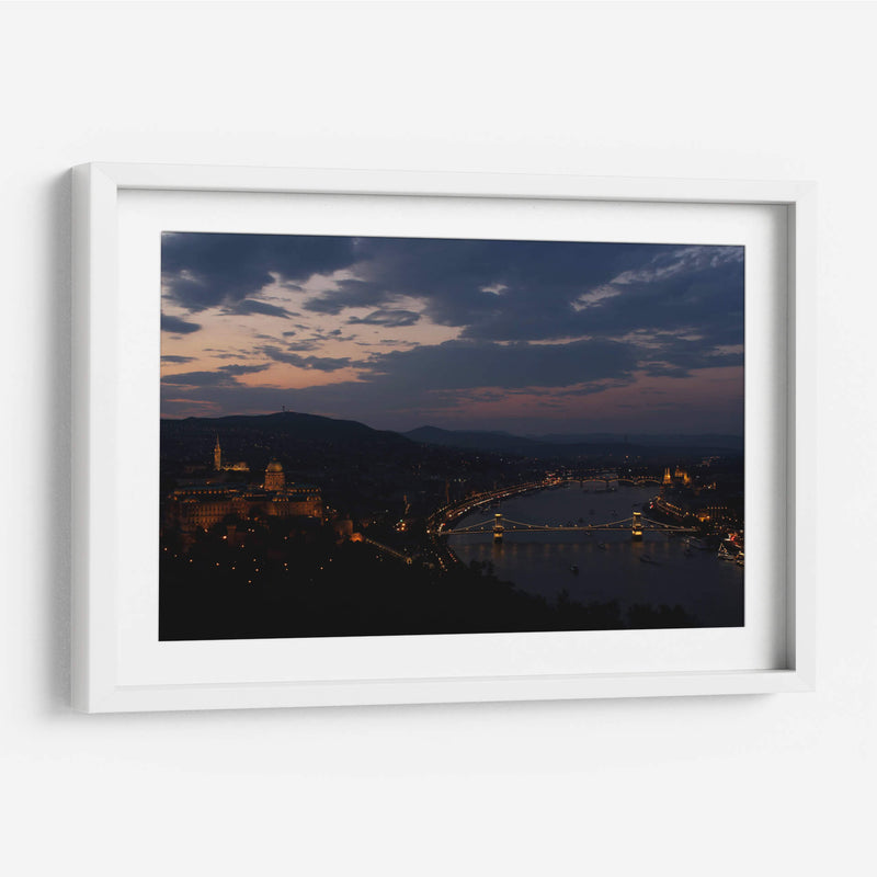 Atardecer en Budapest - Luis Rodrigo Magaña Andrade | Cuadro decorativo de Canvas Lab
