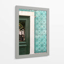 Puerta Verde con Azulejos Portugueses en Lisboa - Wandering Pixels Co. | Cuadro decorativo de Canvas Lab