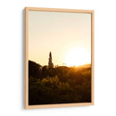 Silueta de Estatua al Atardecer en Parque de Lisboa - Wandering Pixels Co. | Cuadro decorativo de Canvas Lab