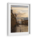 Atardecer en la Avenida Madero de Morelia después de la lluvia – Vista de calle histórica con reflejos. - Nosion | Cuadro decorativo de Canvas Lab