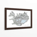 Isla - Mapa de Islandia en acuarela gris con etiquetas nativas - Rosana Laiz Blursbyai | Cuadro decorativo de Canvas Lab