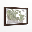 Mapa detallado de Canadá en acuarela verde - Rosana Laiz Blursbyai | Cuadro decorativo de Canvas Lab