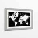 Mapa mundial en blanco y negro con ciudades Connie - Rosana Laiz Blursbyai | Cuadro decorativo de Canvas Lab