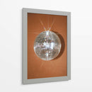 Bola de discoteca naranja - Samantha Hearn | Cuadro decorativo de Canvas Lab
