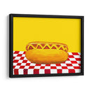 Perro caliente con mostaza amarilla a cuadros rojos - Alice Straker | Cuadro decorativo de Canvas Lab