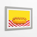 Perro caliente con mostaza amarilla a cuadros rojos - Alice Straker | Cuadro decorativo de Canvas Lab