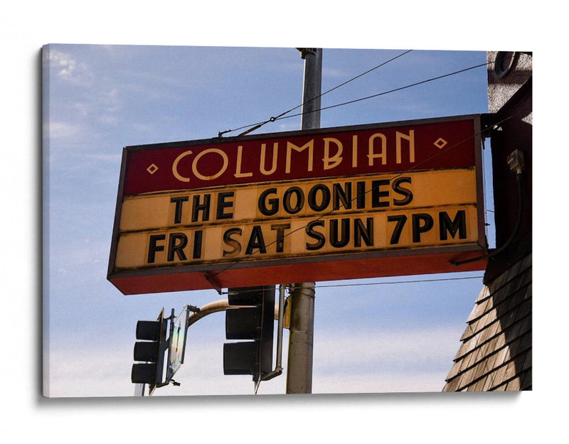 ¡Bienvenido a Astoria! - Del Mundo Imagery | Cuadro decorativo de Canvas Lab