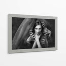 Las manos de la nada - Faizal Besari | Cuadro decorativo de Canvas Lab