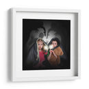 Niños asustados mirando las sombras nocturnas - Angela Waye | Cuadro decorativo de Canvas Lab