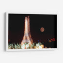 Torre Eiffel luces y luna al anochecer - PMOB | Cuadro decorativo de Canvas Lab