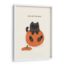Gato negro sentado juguetonamente en una calabaza - Tara Royle | Cuadro decorativo de Canvas Lab