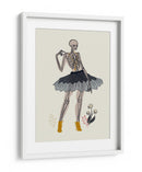 Ilustración n.° 1 de una fashionista gótica en blanco roto - Annick | Cuadro decorativo de Canvas Lab