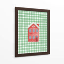 Casa navideña roja linda en cuadros verdes - Jolly and Dash | Cuadro decorativo de Canvas Lab