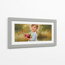 Niña con manzanas - Caperh | Cuadro decorativo de Canvas Lab