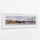 Navegando bajo el Puente de Lisboa - Carlos Franken | Cuadro decorativo de Canvas Lab