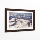 Montañas Nevadas desde el Aire - Wandering Pixels Co. | Cuadro decorativo de Canvas Lab