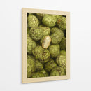 Frutas Tropicales Verdes en el Mercado - Wandering Pixels Co. | Cuadro decorativo de Canvas Lab