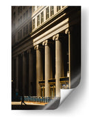 Columnas Neoclásicas con Luz Dorada - Wandering Pixels Co. | Cuadro decorativo de Canvas Lab