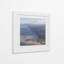 Vista Aérea de Chicago y el Lago Michigan - Wandering Pixels Co. | Cuadro decorativo de Canvas Lab