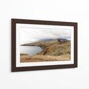 Acantilados Áridos con Vista al Mar - Wandering Pixels Co. | Cuadro decorativo de Canvas Lab