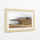 Acantilados Áridos con Vista al Mar - Wandering Pixels Co. | Cuadro decorativo de Canvas Lab