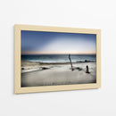 Serenidad en la playa de Driftwood - Mel Brackstone | Cuadro decorativo de Canvas Lab