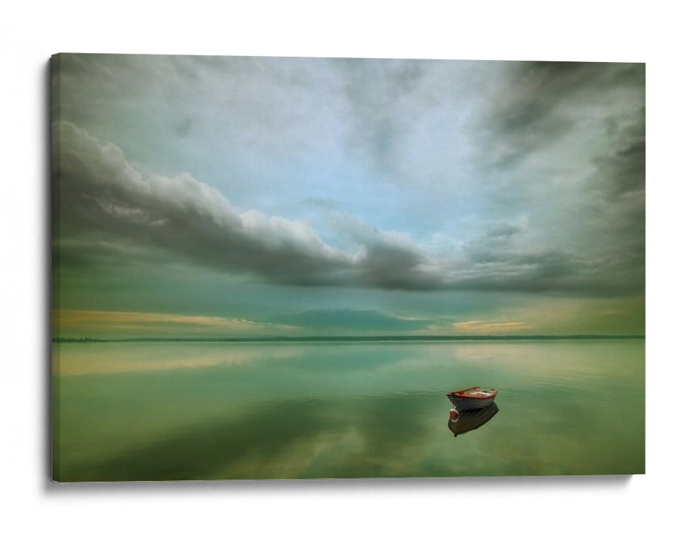 Barco vacío, lago tranquilo - Krzysztof Browko | Cuadro decorativo de Canvas Lab